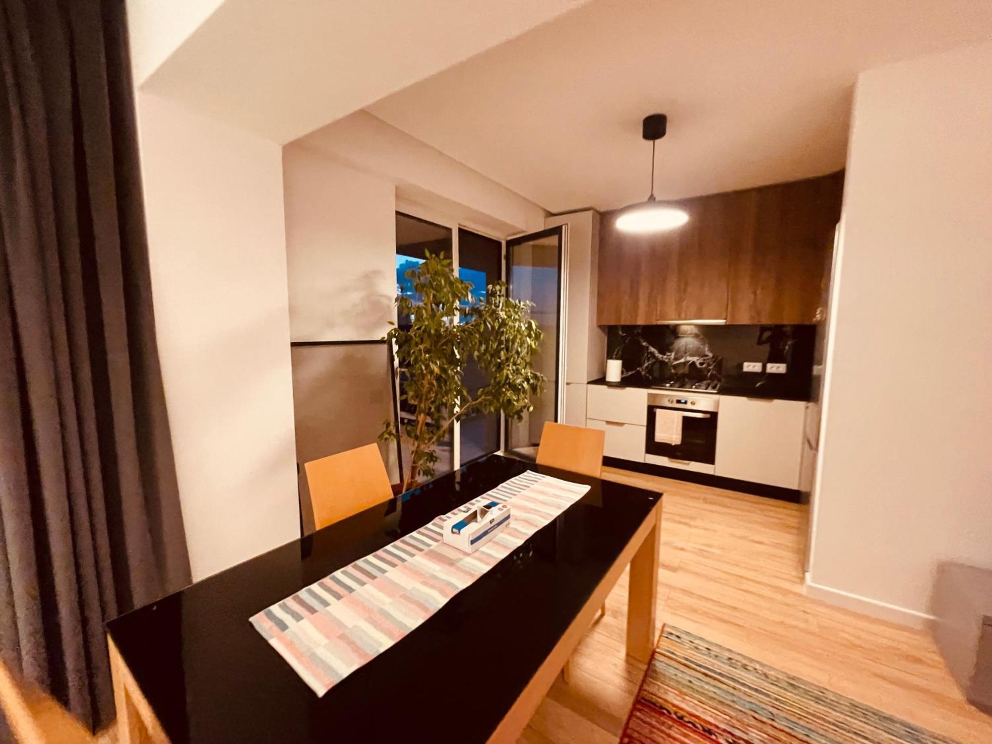 Air Otopeni Appartement Buitenkant foto