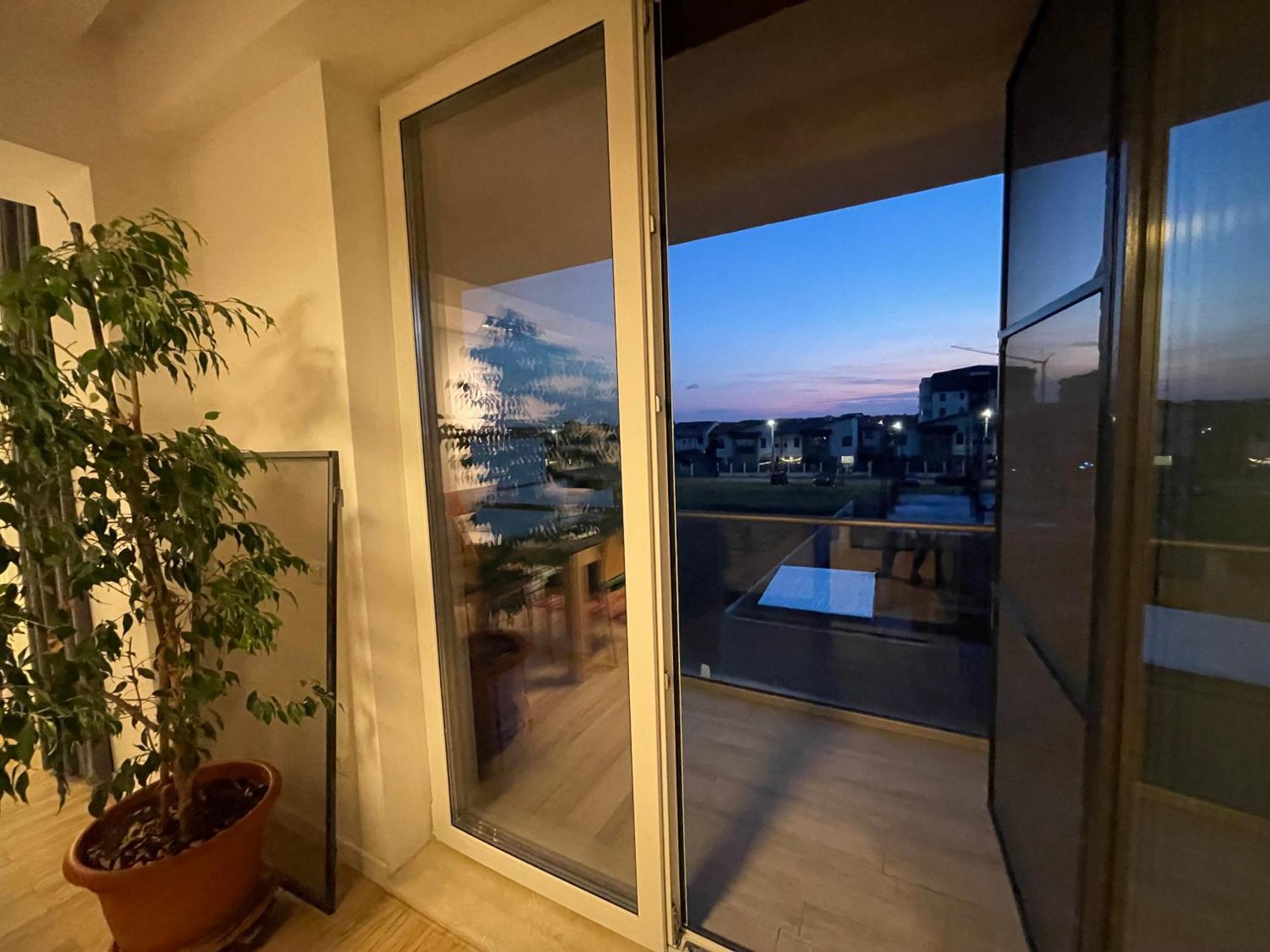 Air Otopeni Appartement Buitenkant foto