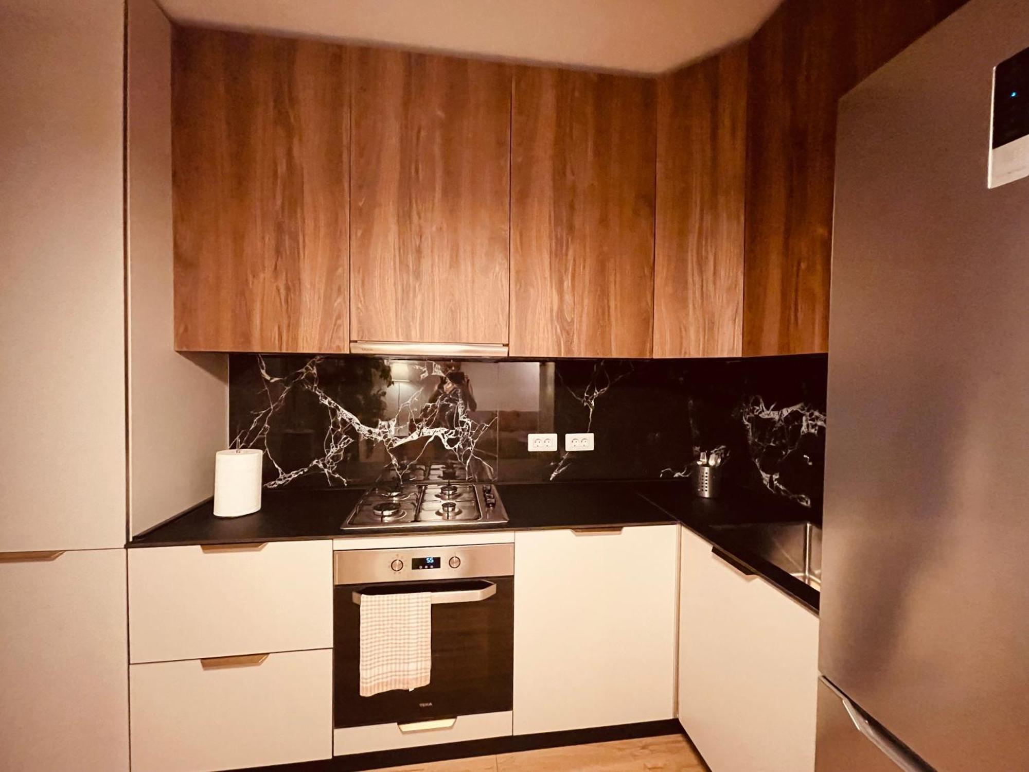 Air Otopeni Appartement Buitenkant foto